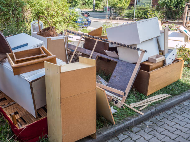 Best Trash Removal Near Me  in Como, WI
